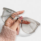 Kvadrātveida brilles ar zilo gaismu aizsargājošu filtrāciju