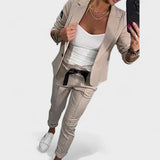 Karolina - Elegants komplekts