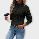 Amelija – Elegants Pulovers ar Mrežotu Kaklu