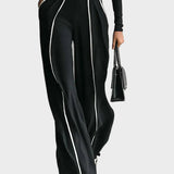 Loredana – elegants komplekts ar biksēm